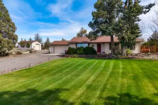 6563 NW Homestead Way, Redmond, OR 97756 - Photo 10