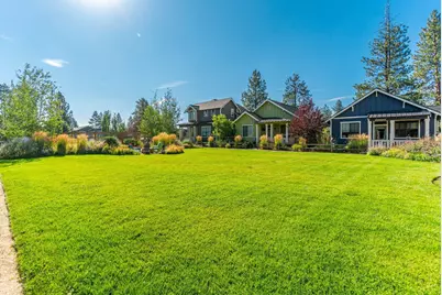 233 W Heising Drive, Sisters, OR 97759 - Photo 38