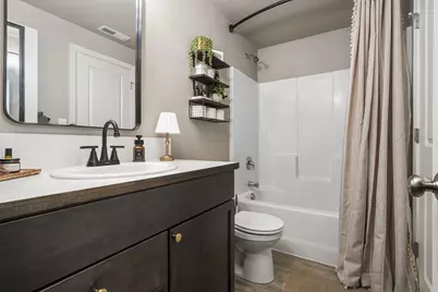 2552 NW Teak Avenue, Redmond, OR 97756 - Photo 14