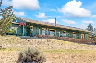 6997 SE Scenic Dr, Prineville, OR 97754 - Photo 2