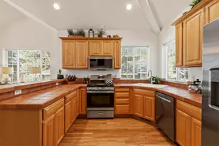 5024 Swallow Ct, Klamath Falls, OR 97601 - Photo 6