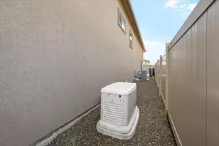 1835 Plateau Dr, Medford, OR 97504 - Photo 48