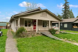 306 Vancouver Ave, Medford, OR 97504 - Photo 2