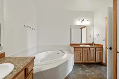5018 Swallow Court, Klamath Falls, OR 97601 - Photo 34