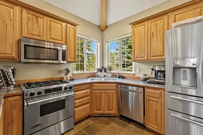 5018 Swallow Court, Klamath Falls, OR 97601 - Photo 12