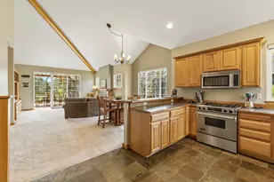 5018 Swallow Ct, Klamath Falls, OR 97601 - Photo 8