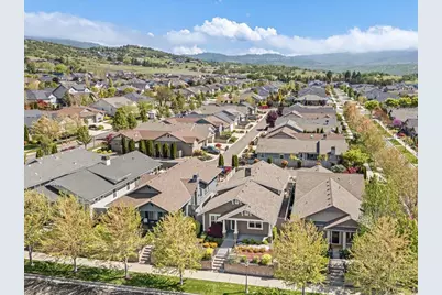 517 Windsong Way, Medford, OR 97504 - Photo 38