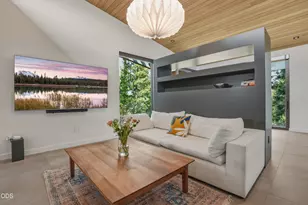 61865 Hosmer Lake Dr, Bend, OR 97702 - Photo 18