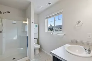20550 SE Cameron Ave, Bend, OR 97702 - Photo 24
