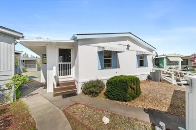 114 Briarwood Way, Grants Pass, OR 97526 - Photo 2