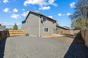 628 NW Green Forest Cir, Redmond, OR 97756 - Photo 44