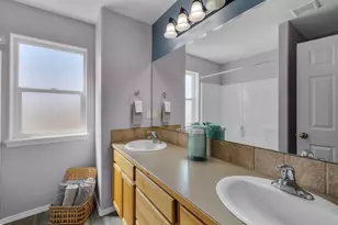 628 NW Green Forest Cir, Redmond, OR 97756 - Photo 32