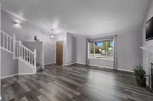 628 NW Green Forest Cir, Redmond, OR 97756 - Photo 4