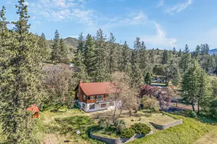 8330 Hwy 238, Jacksonville, OR 97530 - Photo 48