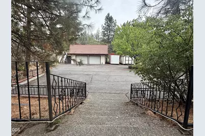 8330 Hwy 238, Jacksonville, OR 97530 - Photo 40