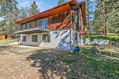 8330 Hwy 238, Jacksonville, OR 97530 - Photo 44