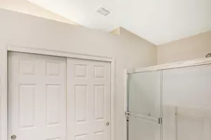 630 SW Hill St, Bend, OR 97702 - Photo 18