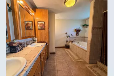 221 Cottonwood Street, Mount Vernon, OR 97865 - Photo 10