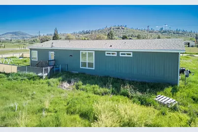 243 Highway 234, Eagle Point, OR 97524 - Photo 30