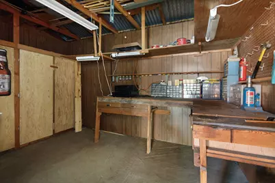 3930 NW Progress Lane, Redmond, OR 97756 - Photo 20