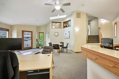 1002 NW 6th Street, Grants Pass, OR 97526 - Photo 6