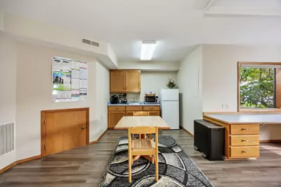 1002 NW 6th Street, Grants Pass, OR 97526 - Photo 10