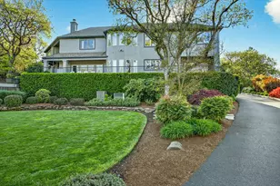 2583 Oak View Cir, Medford, OR 97504 - Photo 8