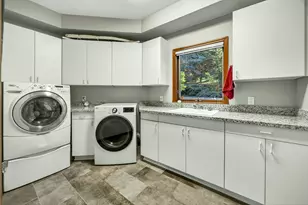 2583 Oak View Cir, Medford, OR 97504 - Photo 88