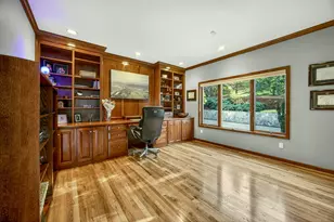 2583 Oak View Cir, Medford, OR 97504 - Photo 8