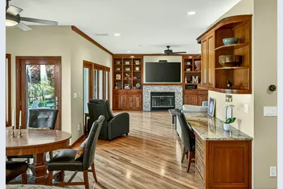 2583 Oak View Circle, Medford, OR 97504 - Photo 18