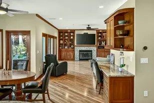 2583 Oak View Cir, Medford, OR 97504 - Photo 18