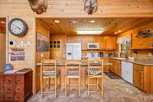 53709 Riverview Dr, La Pine, OR 97739 - Photo 12