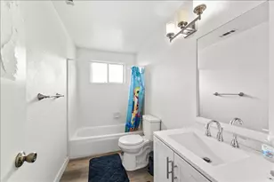 3093 Via Verde Cir, White City, OR 97503 - Photo 12