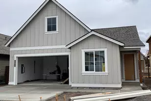 60846 SE Barstow Pl, Bend, OR 97702 - Photo 2