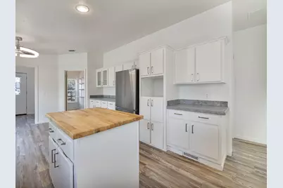 4832 Summers Lane, Klamath Falls, OR 97603 - Photo 6