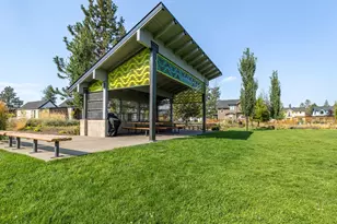 1112 N Wildflower Ln, Sisters, OR 97759 - Photo 34