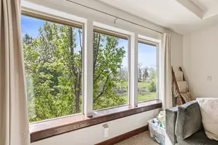 1281 Ashford Way, Medford, OR 97504 - Photo 4