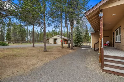 50940 S Huntington Road, La Pine, OR 97739 - Photo 10