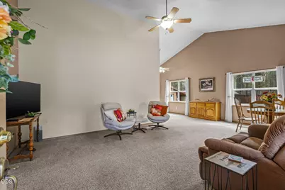 50940 S Huntington Road, La Pine, OR 97739 - Photo 10