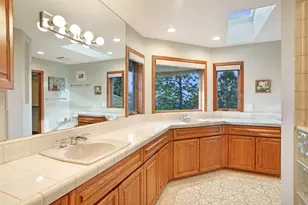 2889 NW Starview Dr, Bend, OR 97703 - Photo 22