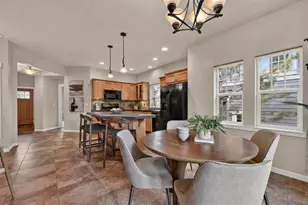 1370 Northwest Mount Washington Drive, Bend, OR 97703 - Photo 14