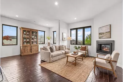 4351 Vista Pointe Drive, Medford, OR 97504 - Photo 6