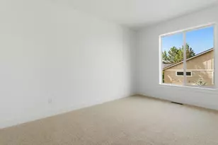 623 Goshawk Dr, Redmond, OR 97756 - Photo 28