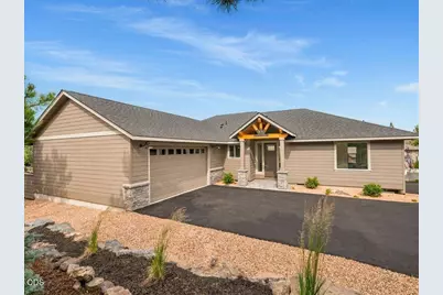623 Goshawk Drive, Redmond, OR 97756 - Photo 2