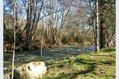 3998 Little Applegate Road, Jacksonville, OR 97530 - Photo 10
