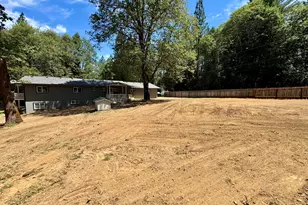 380 Dexter Way, Grants Pass, OR 97527 - Photo 4