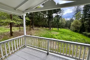 380 Dexter Way, Grants Pass, OR 97527 - Photo 34