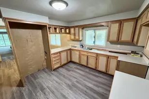 380 Dexter Way, Grants Pass, OR 97527 - Photo 6
