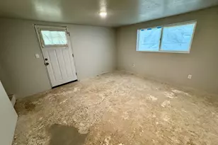 380 Dexter Way, Grants Pass, OR 97527 - Photo 24