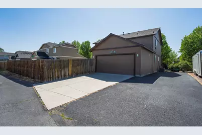 1390 NE 3rd Street, Redmond, OR 97756 - Photo 46